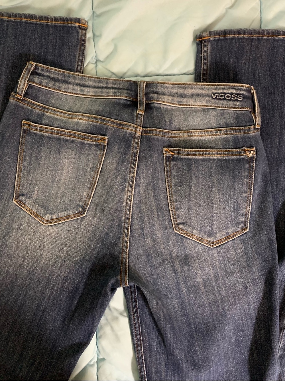 Vigoss Women's Faded Indigo Skinny Jeans - Picture 5 of 6